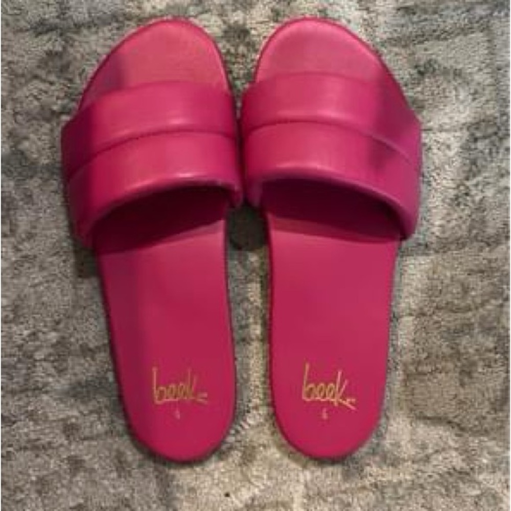 Beek Fuschia Sandals Size 6